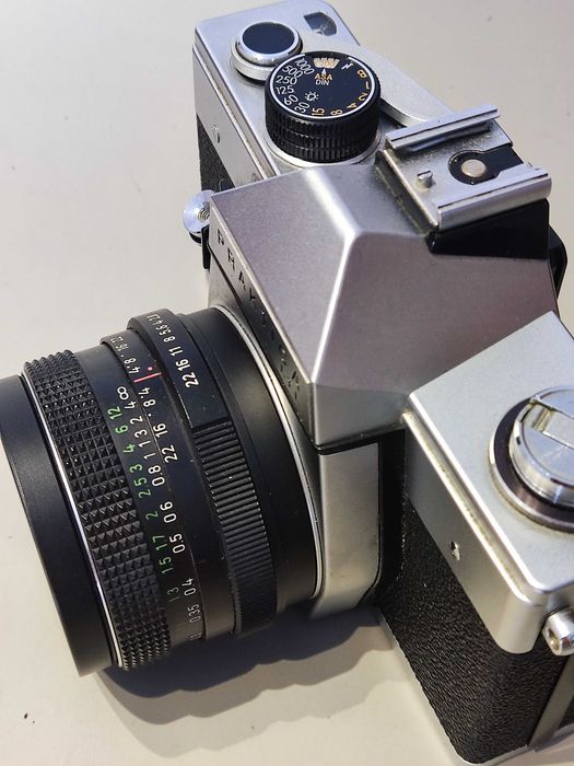 Praktica LTL + Obj. Pentacon 29mm 2.8 + Estojo