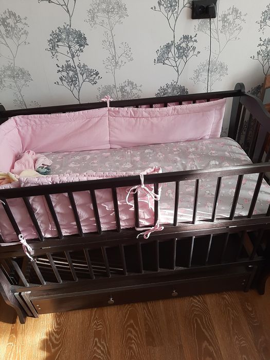 Бортики в ліжечко