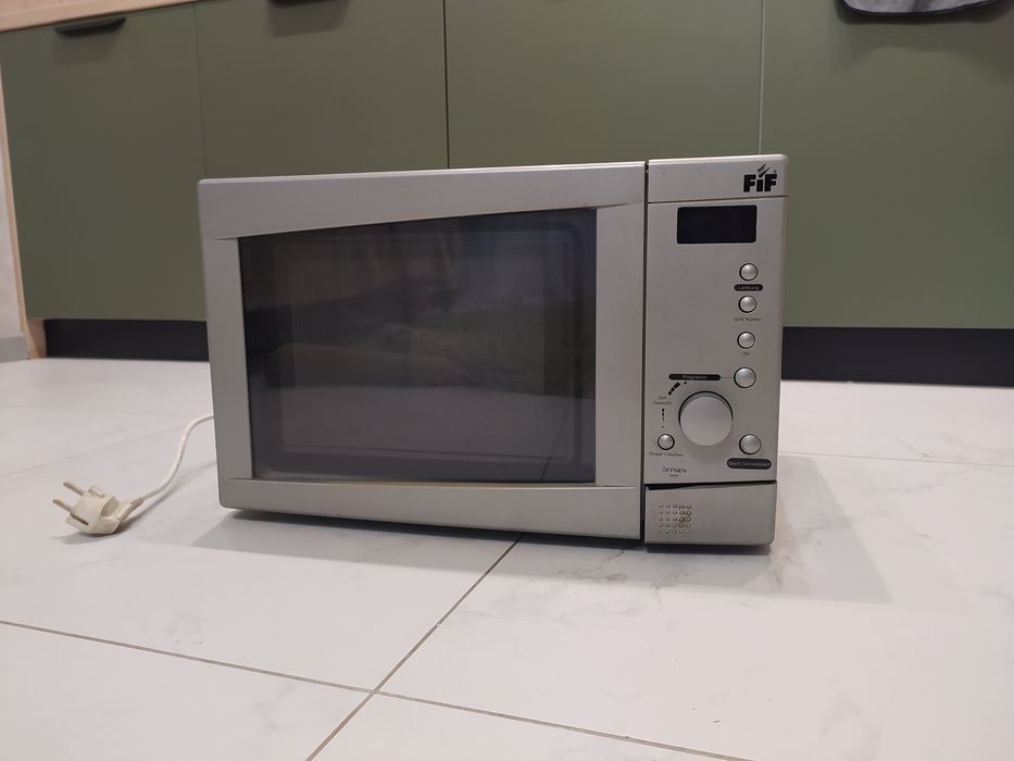 Продається мікрохвильовка з Німеччини!