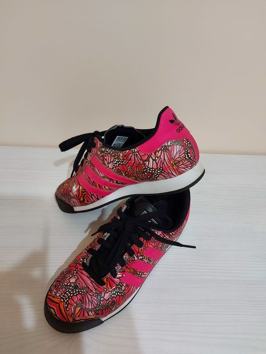 Кроссовки Adidas р.39