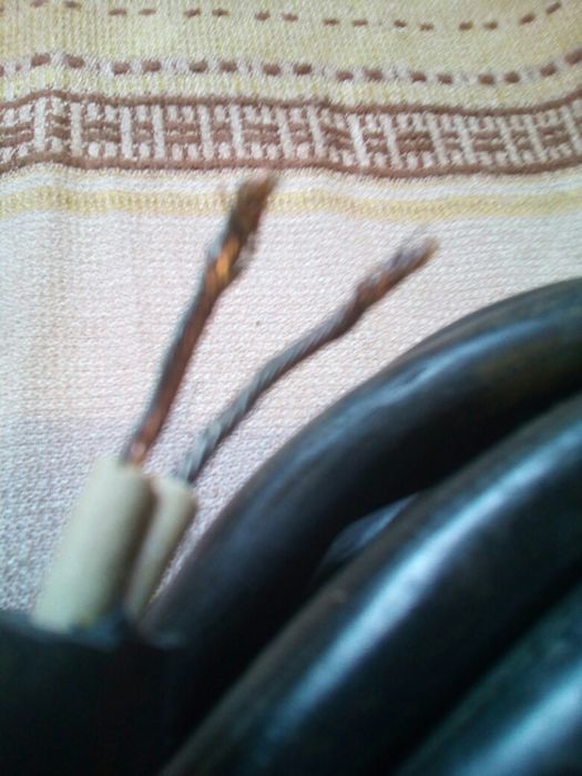 Кабель медный,двухжильный 2×2.0мм.