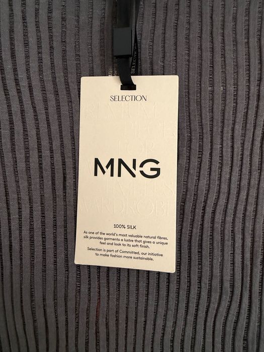 Mango лонгслів новий з біркою М-L 100% шовк