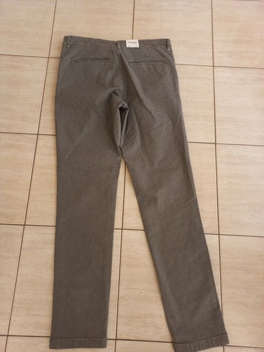 męskie spodnie -30/32-M-Jack & Jones-szer-pas-ok 80cm-elastyczne-nowe