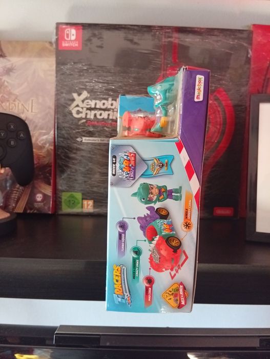 T-racers Pirate shark attack