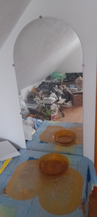 Великі дзеркала.