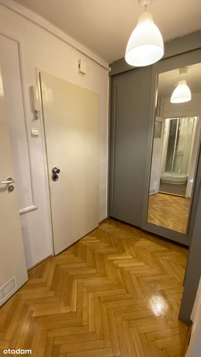 Kraków | 30 m² | Balkon | Winda | Parking | Gotowe do wejścia