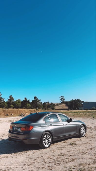 Bmw 316 Lounge , Elegância, Desempenho e Economia