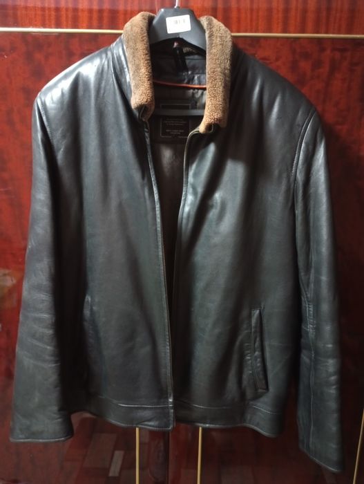Продам куртку кожаную мужскую. Б/у