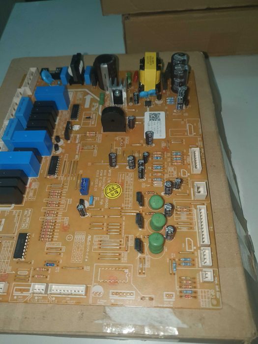 Placa eletronica principal para frigoríficos bosch siemens 652159
