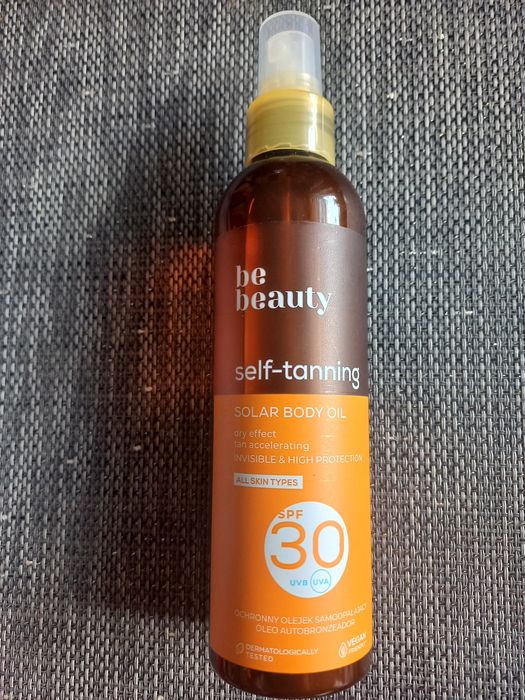 Ochronny olejek do ciała SPF30 samoopalający be beauty 200 ml