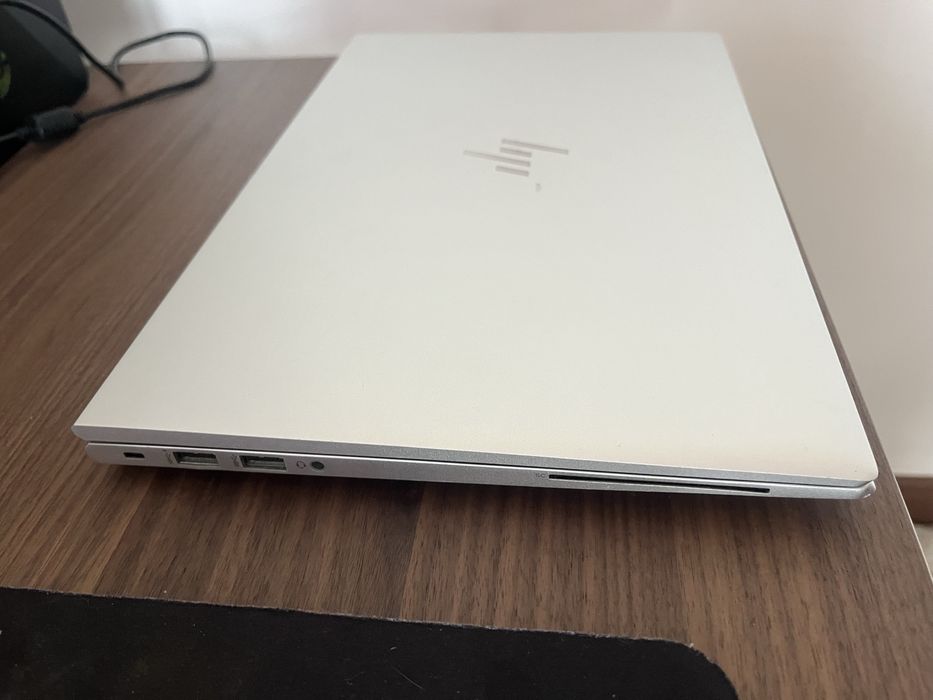 Portátil HP Elitebook 840 G8 - i5 11a geracao, 16 gb ram, 512gb ssd