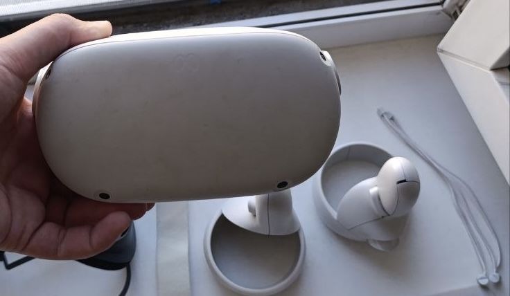 Oculus   Quest 2