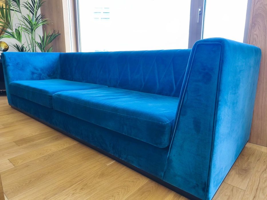Sofá 2,80m veludo azul