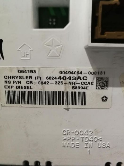 Quadrante Cherokee de 2015 Diesel ref 68244043AC.