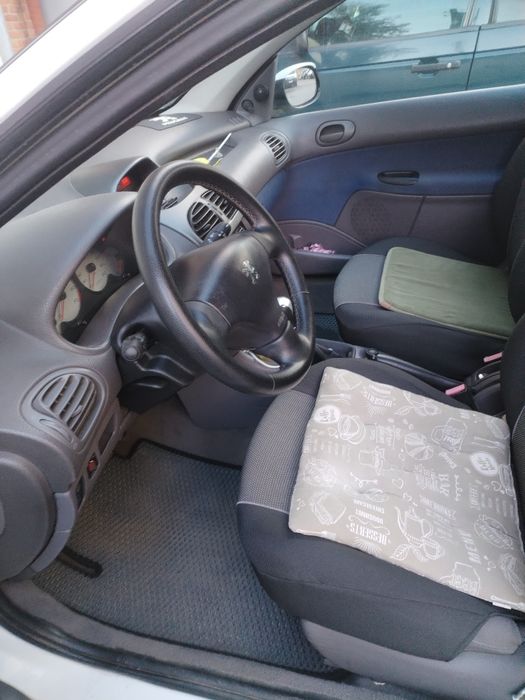 Продам Peugeot 206