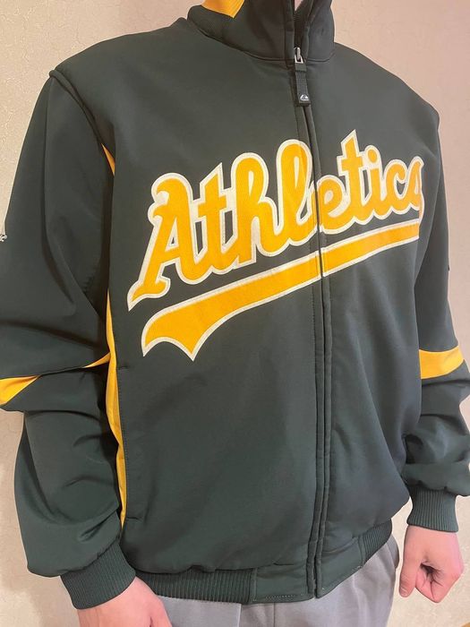 Куртка Vintage Oakland Athletics MLB Majestic On-Field Dugout Jacket