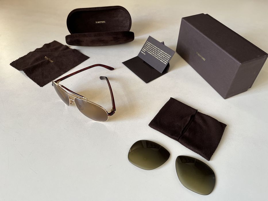 Óculos de sol TOM FORD BRADLEY TF244 cor 28J