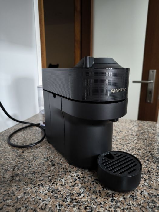 Máquina de Café Nespresso Vertuo Pop Liquorice