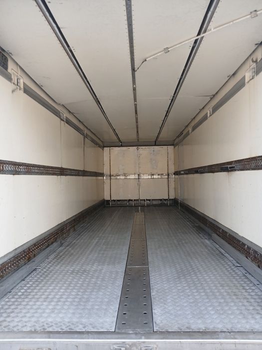 Izoterma,  agregat 6 kW magazyn, garaz  grzany , szczelny okazja