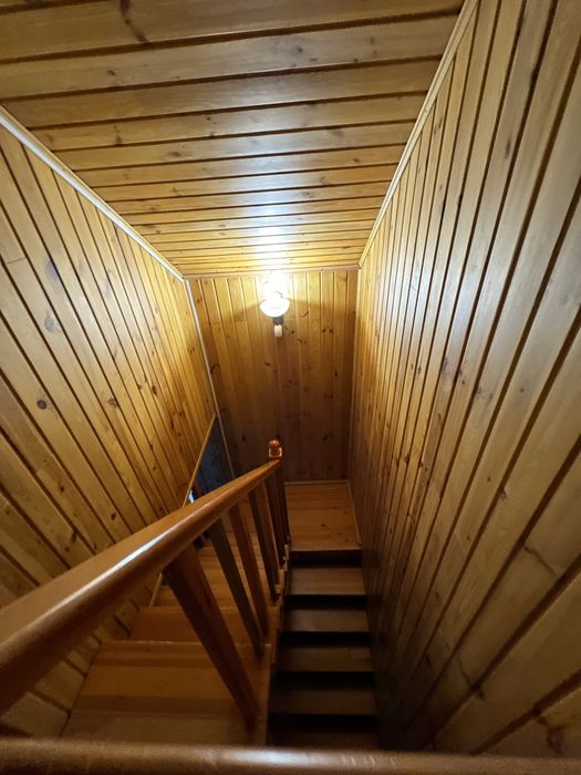 Свободный!Отдельностоящий двухэтажный дом!Свой двор!Есть генератор!