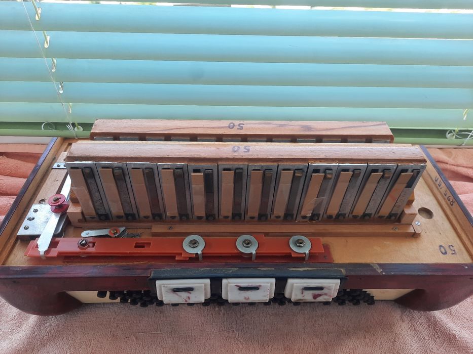 Коллекционный Акардеон Weltmester очень старый