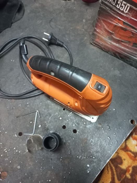 Продам электролобзик фирмы "Daewoo"