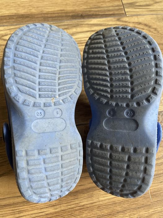 Buty do wody z pianki dla dziecka rozmiar 25