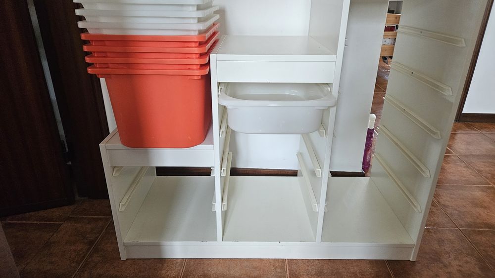 Arrumação brinquedos