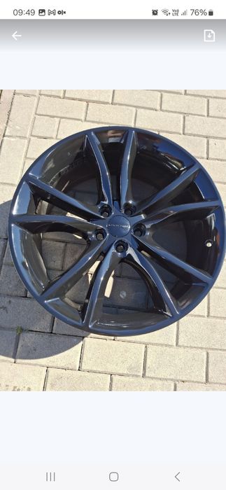 Felga 20" Dodge challenger, charger 5PN35TRMAA