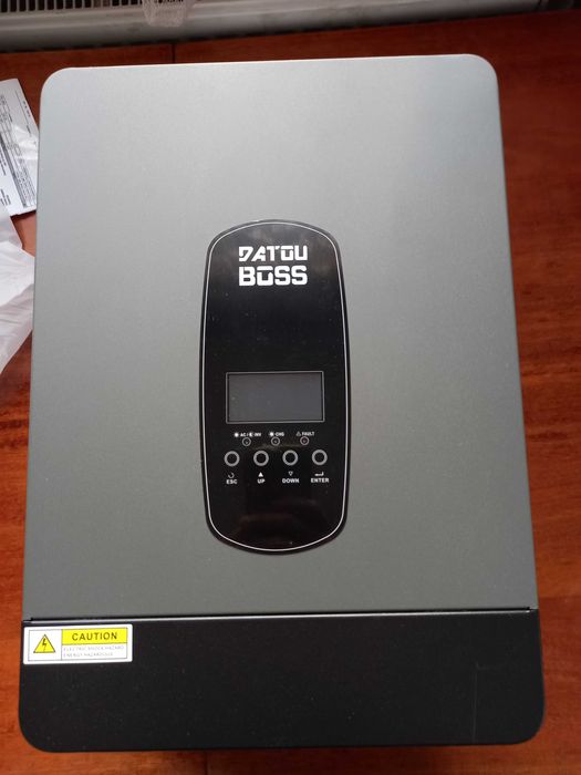 Гібридний сонячний інвертор  DATOUBOSS 7000va/6200 w.