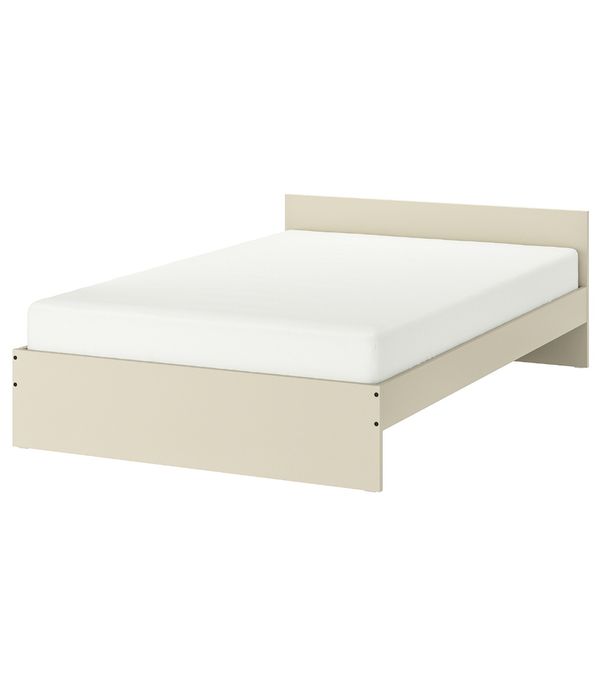 Cama + mesas de cabeceira