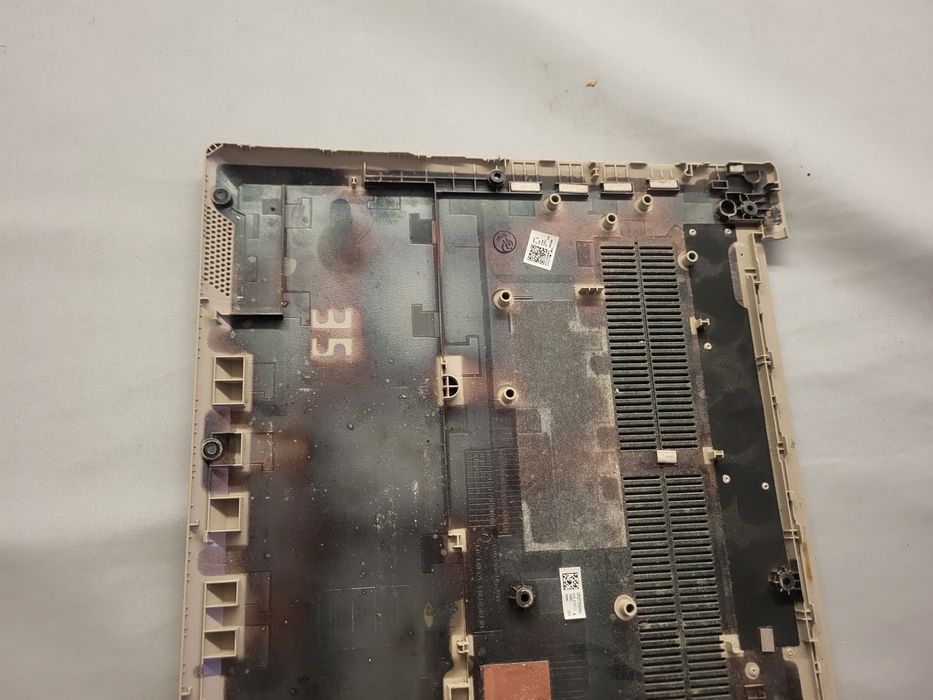 Sprzedam dolną obudowę do Laptopa LENOVO IDEA PAD 3 15IL05