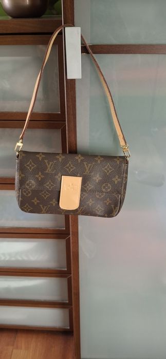 Torebeczka LV bardzo ładna .