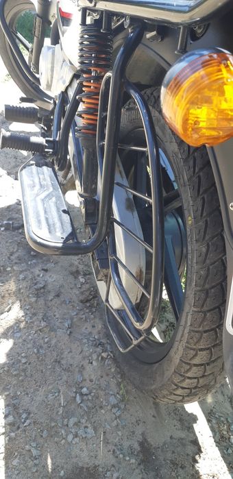 Bajaj 150 2022 року