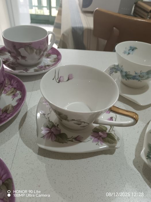 Conjunto chá em bom estado