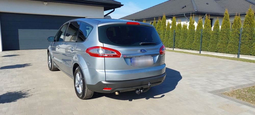 Sprzedam Ford s-max prywatne.  179 tys km
