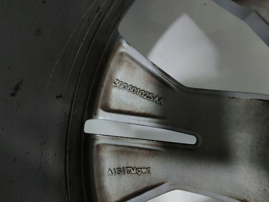 volkswagen passat b8 felga alufelga 18 oem