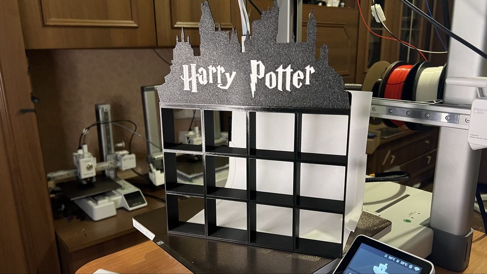 Полички для фігурок Kinder Joy Harry Poter Гарі Потер на 12 шт