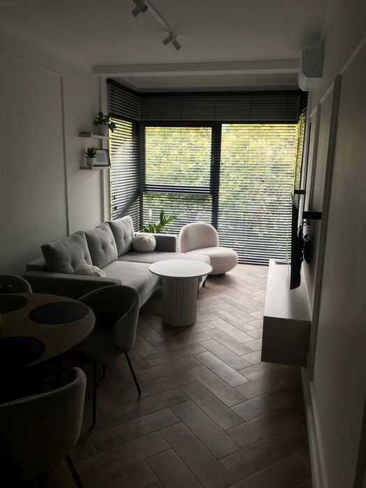 Wykończenia Wnętrz  Remonty  Płytkarz  Hydraulik  WROCŁAW  BRZEG DOLNY