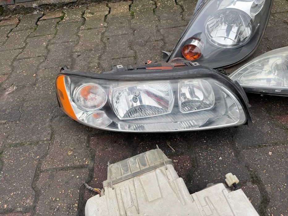 фари передні Ford Fiesta 5 Peugeot 407