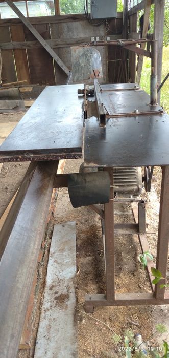 Продам деревообрабатывающий продольный станок