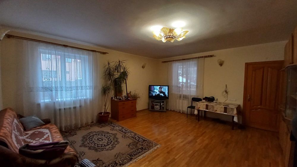 House in Stari Petrivtsi - More