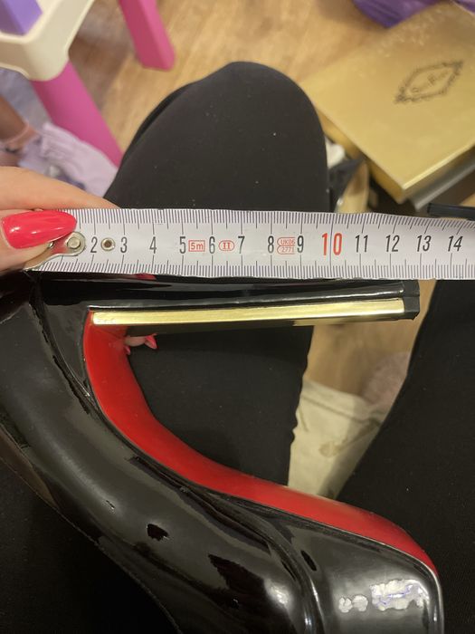 Туфли лаковая кожа 37р в хорошем состоянии