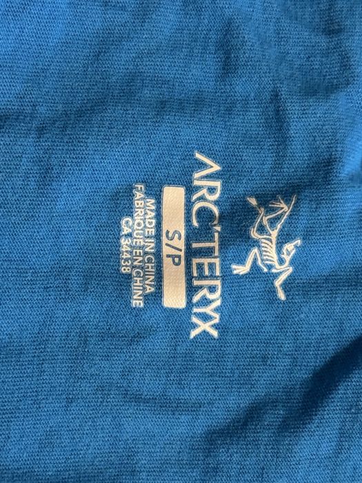 Koszulka Arc’teryx S niebieska logowana tshirt 100% bawełna