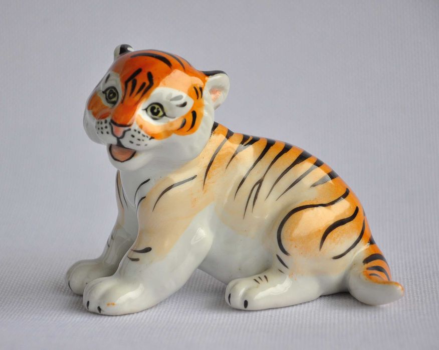 figurka porcelanowa tygrys Werbiłki