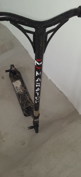 Трюковий самокат