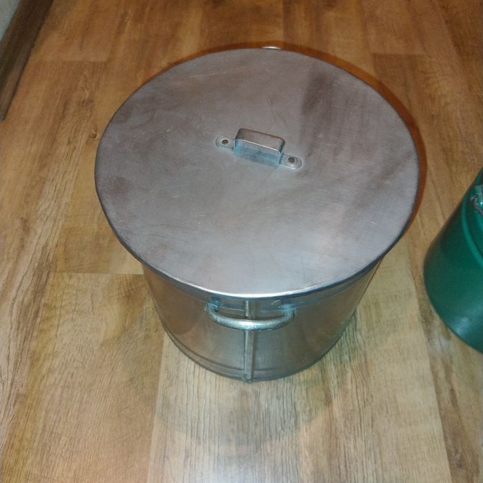 кастрюля пищева металева