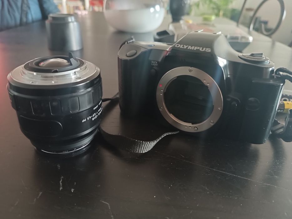 OLYMPUS OM101 SLR Camera64552099016834124