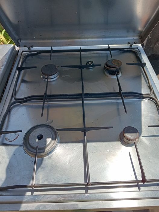 Fogão a lenha e a gás