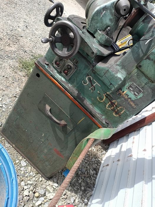 Maszyna do szlifowania zaworów fos sbz-1